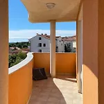 Beautiful In * Ližnjan