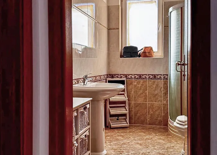 Cozy In Appartement Ližnjan